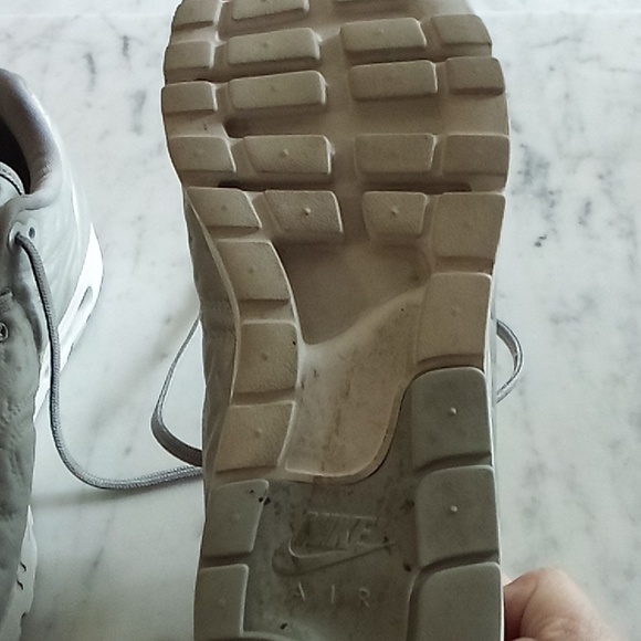 Nike air max womens sneakers size 9 - Picture 5 of 6